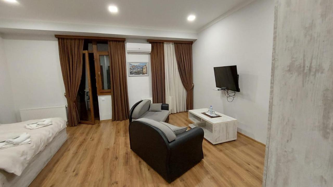 Apart Hotel Vera Tbiliszi Kültér fotó