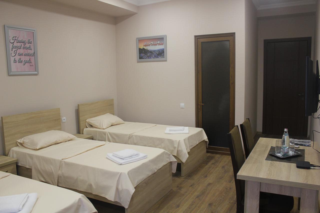 Apart Hotel Vera Tbiliszi Kültér fotó